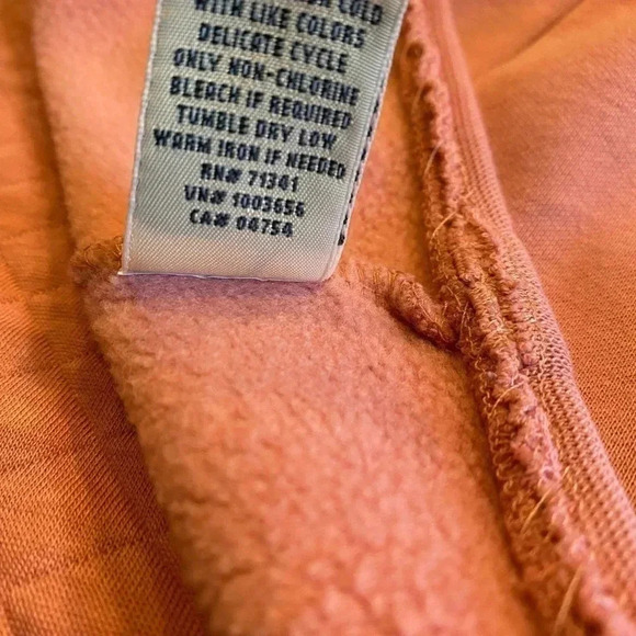 LL Bean Mauve/Pink pullover diamond quilting, quarter-zip pullover front pocket - Picture 6 of 6